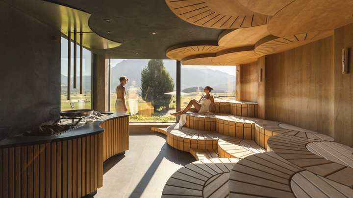 Wellness und Luxus: Ihr Hotel in Tirol Wellness und Luxus: Ihr Hotel in Tirol